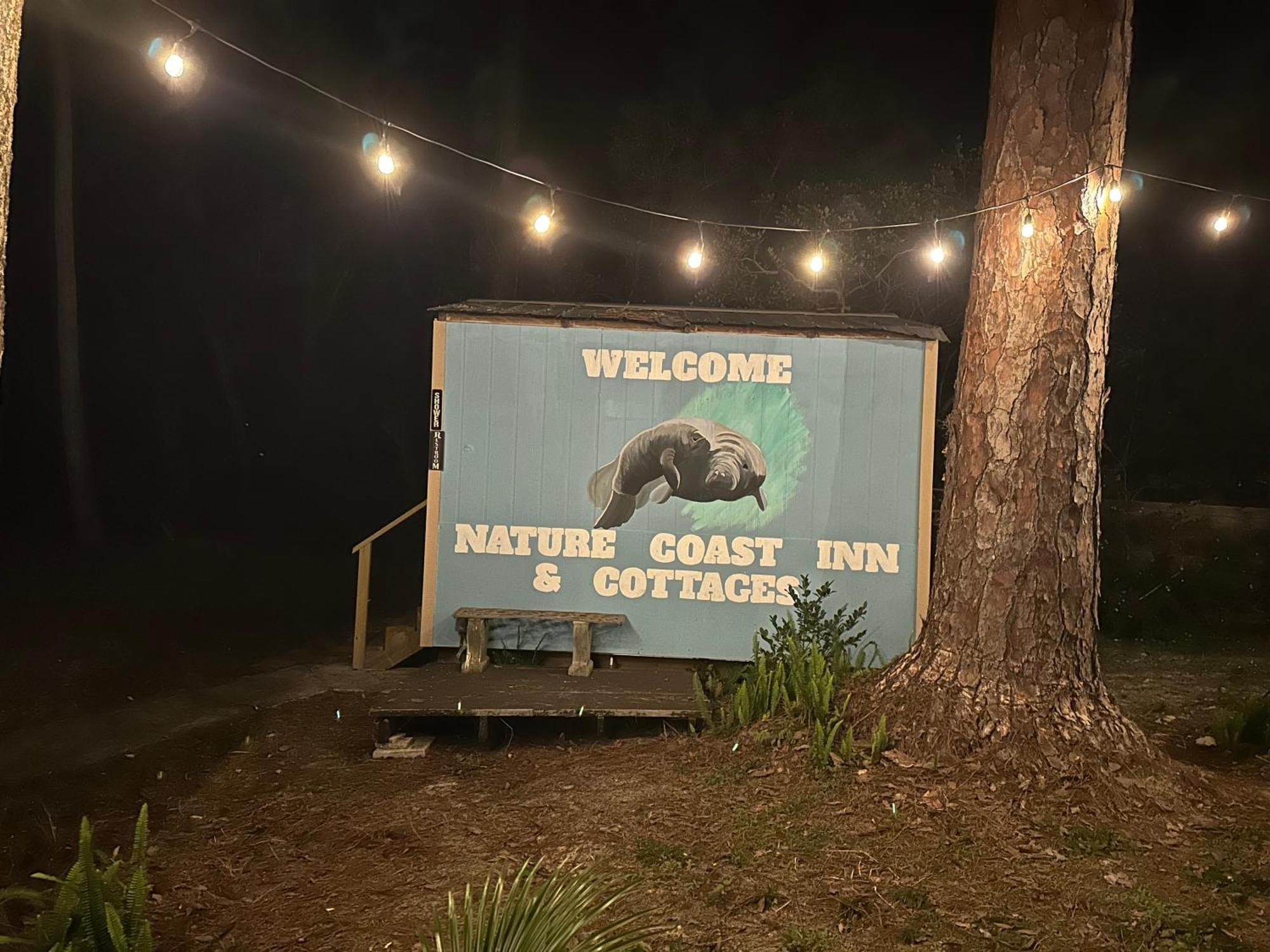 Nature Coast Inn & Cottages Inglis Esterno foto