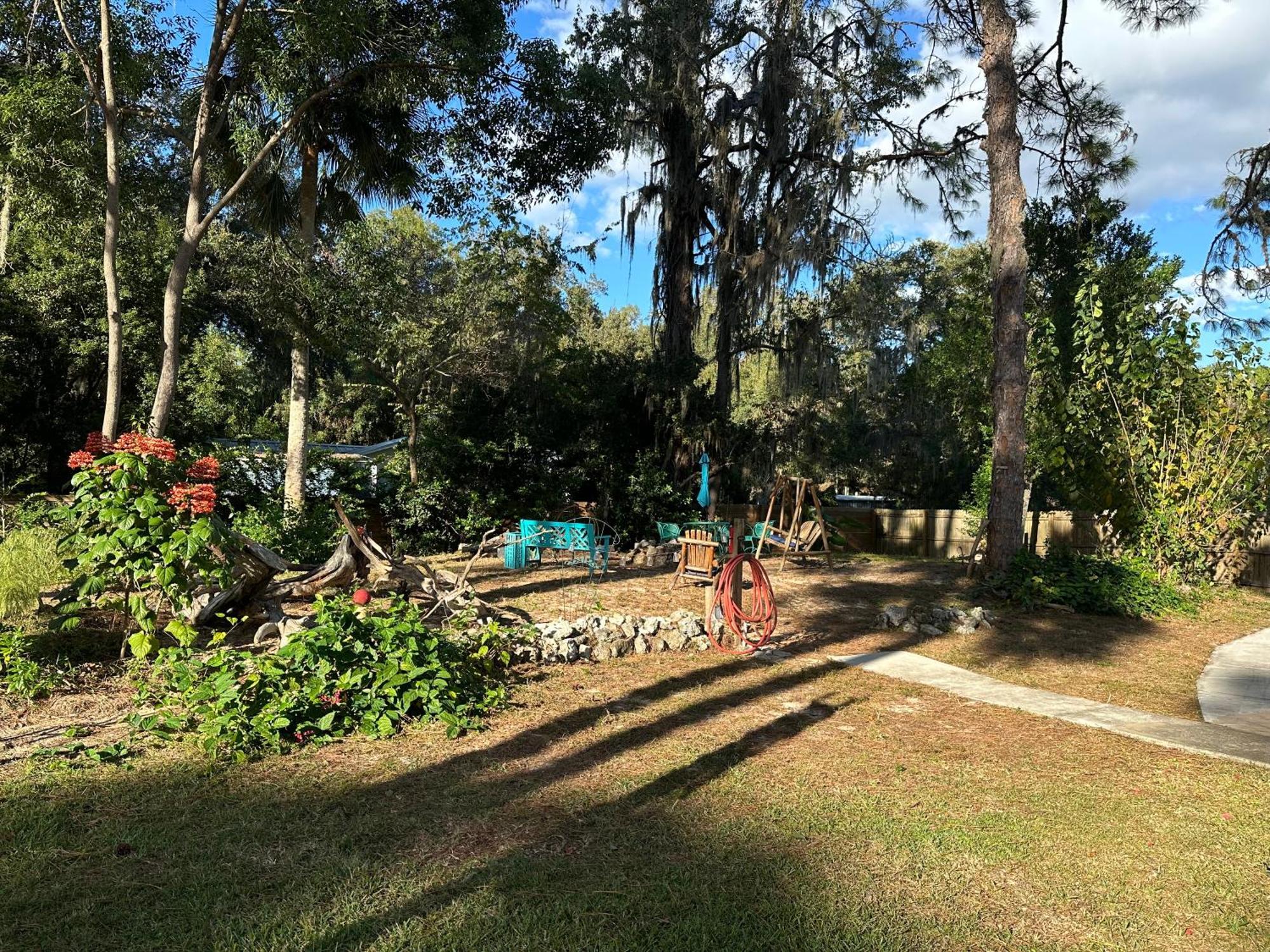 Nature Coast Inn & Cottages Inglis Esterno foto