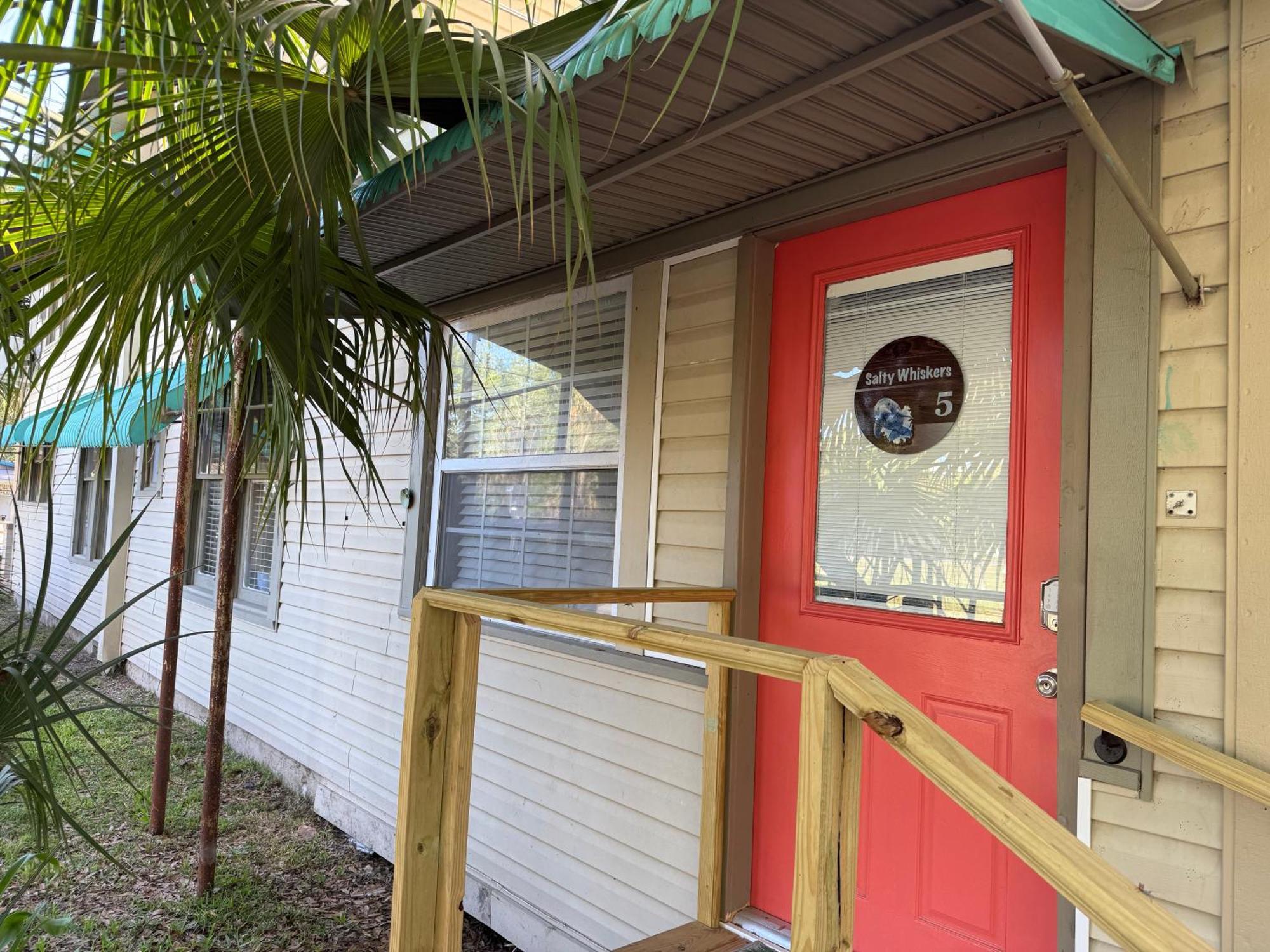 Nature Coast Inn & Cottages Inglis Esterno foto